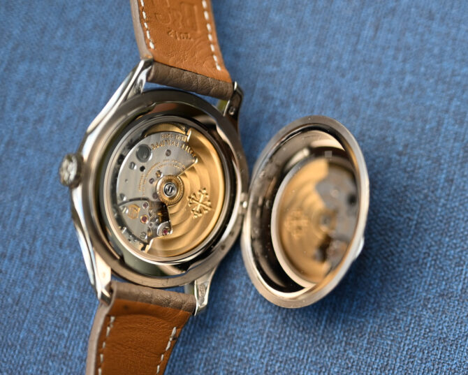 Patek Philippe Calatrava 5227G-010 – Bild 8