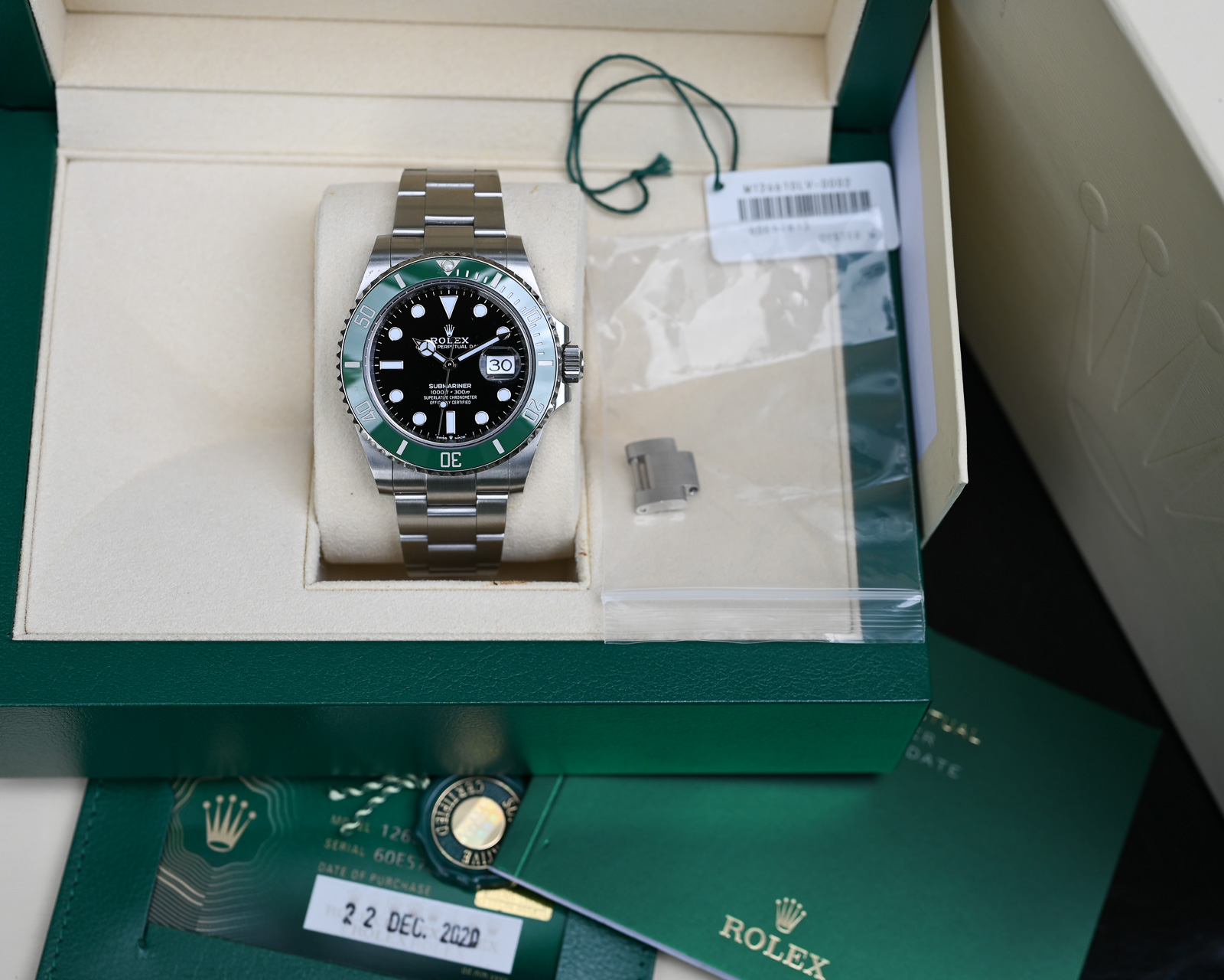 Rolex Submariner Date 126610 LV – Bild 2