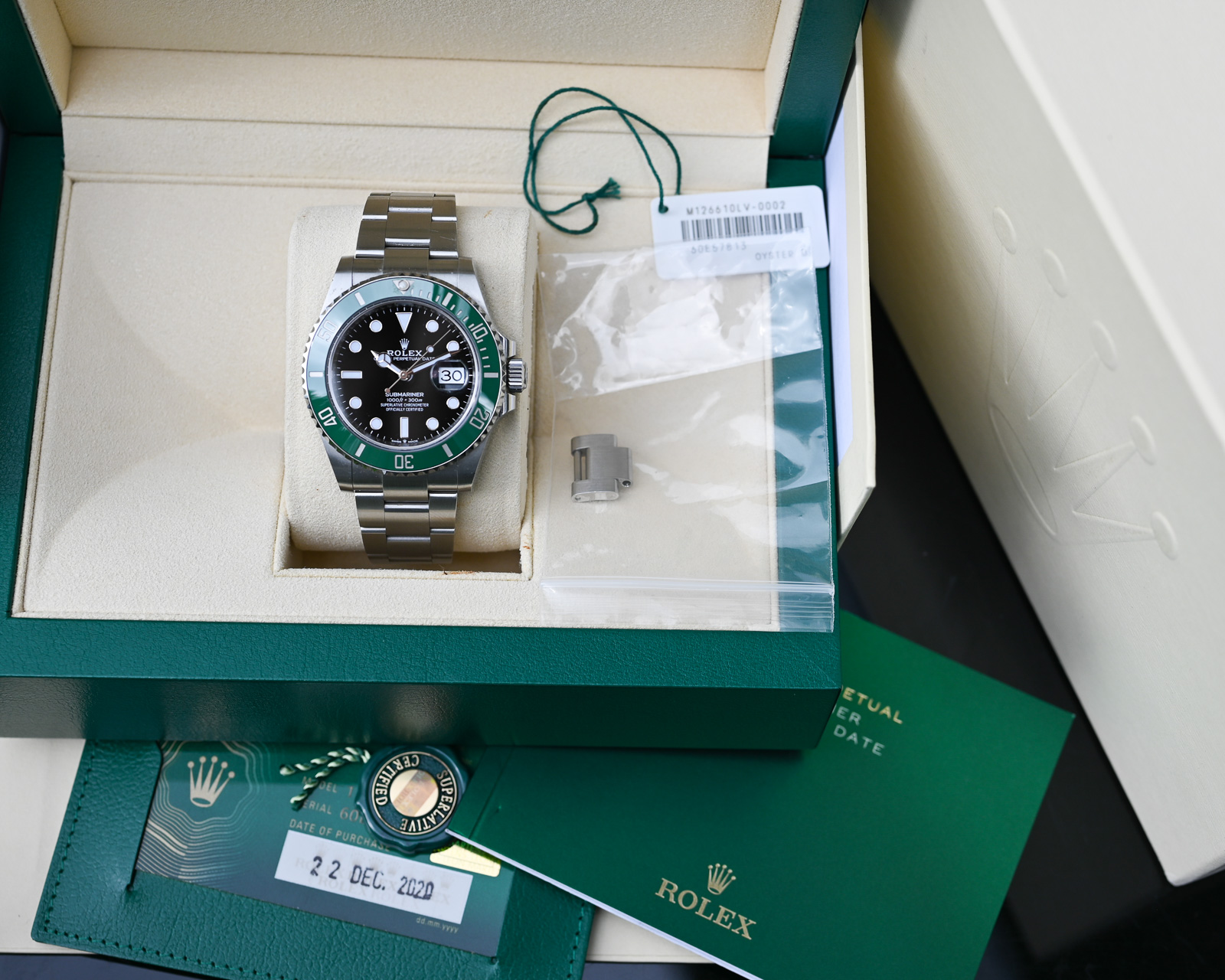 Rolex Submariner Date 126610 LV – Bild 3