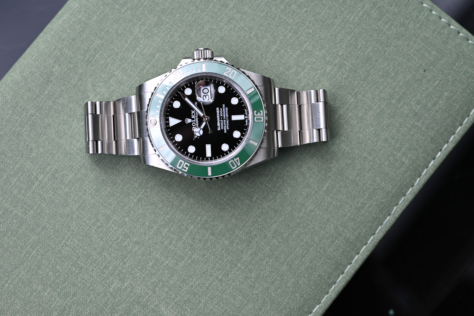 Rolex Submariner Date 126610 LV – Bild 6