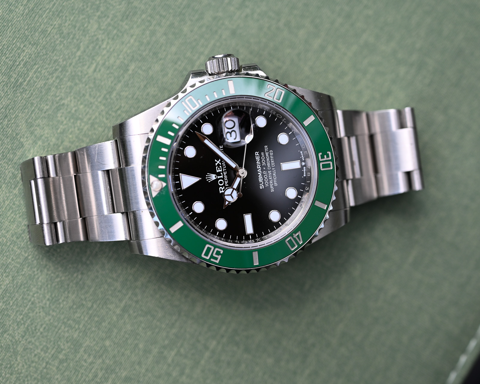 Rolex Submariner Date 126610 LV – Bild 7