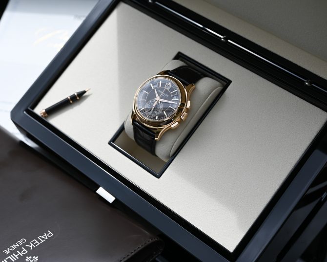 Patek Philippe Annual Calendar Chronograph 5905R-001 – Bild 21