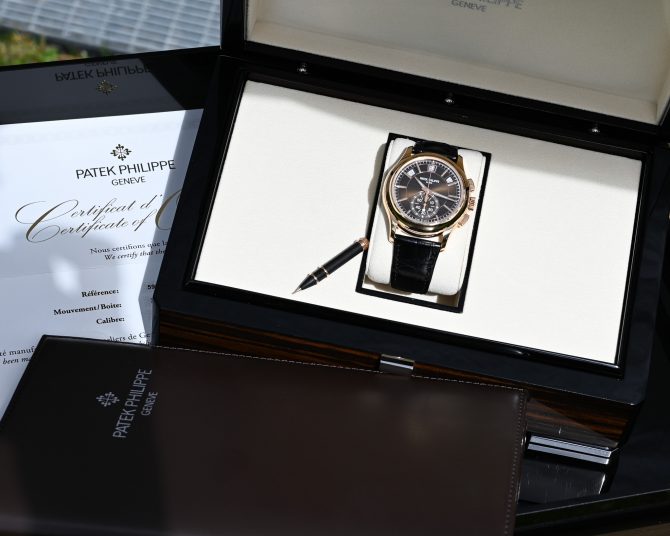 Patek Philippe Annual Calendar Chronograph 5905R-001 – Bild 25
