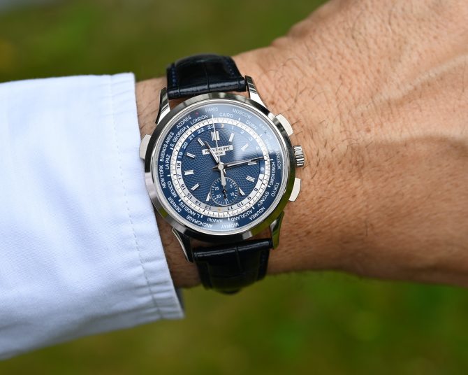 Patek Philippe Worldtime / Chrono 5930G-001 – Bild 12