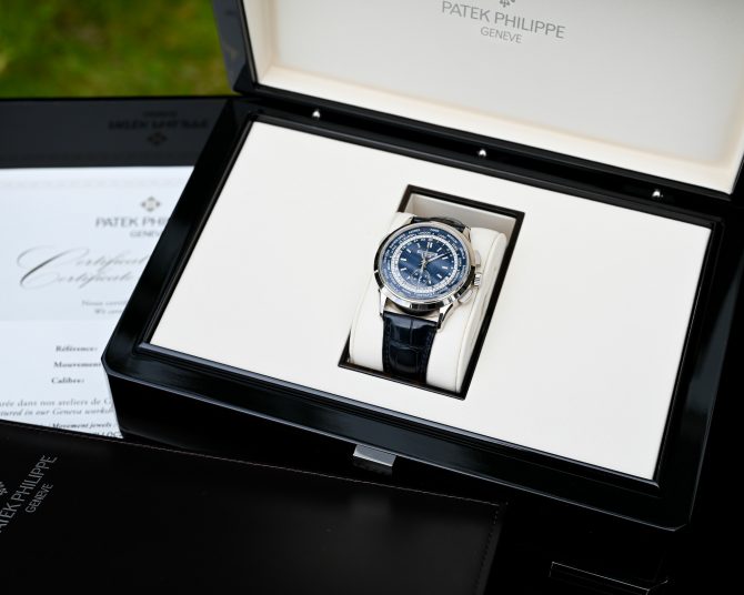 Patek Philippe Worldtime / Chrono 5930G-001 – Bild 4