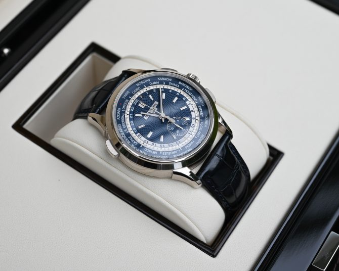 Patek Philippe Worldtime / Chrono 5930G-001 – Bild 7