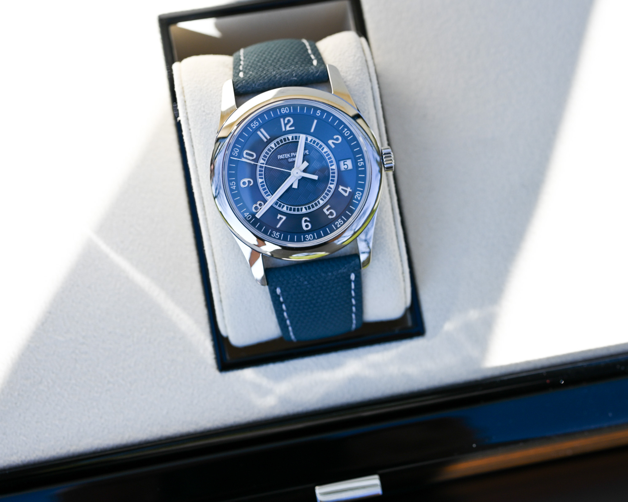 Patek Philippe Calatrava Limited Edition 6007A-001 – Bild 17