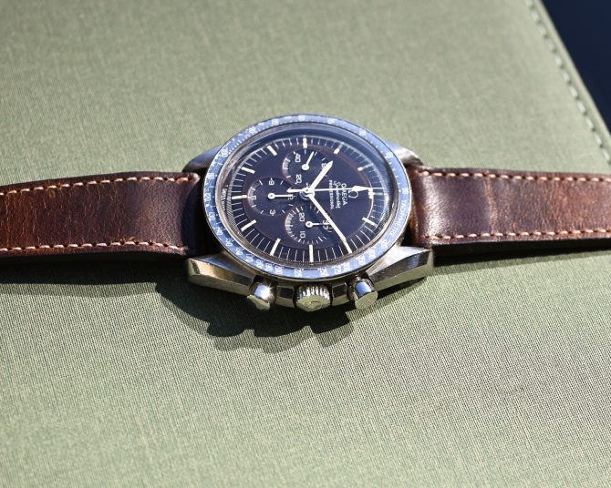 Omega Speedmaster Schokobraun - Premoon - Tropical ST 145.022-69 – Bild 12