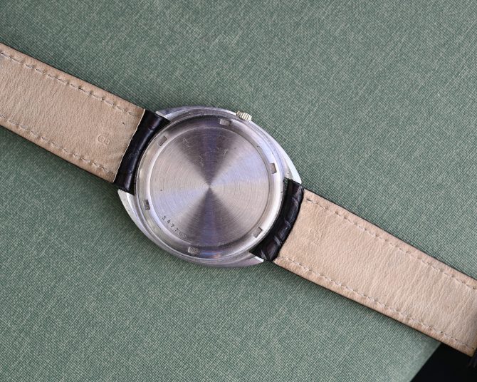 Audemars Piguet Tonneau Hobnail 18 Karat Weißgold Cal.K2120 – Bild 8