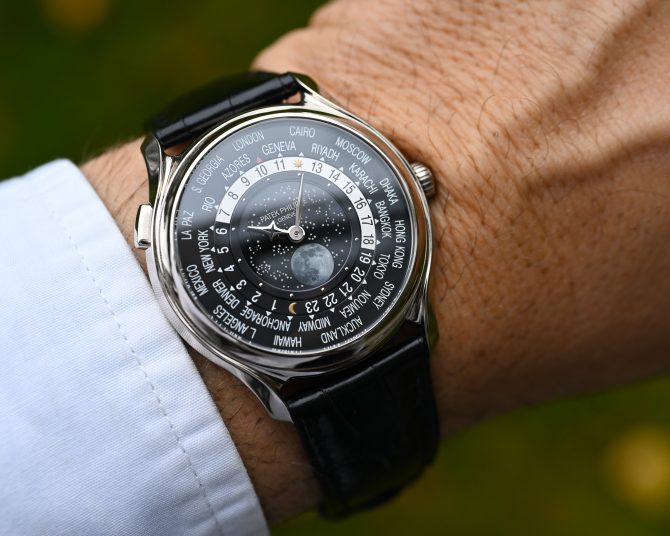Patek Philippe 5575G – Weltzeit Mondphase (175th Anniversary Edition) – Bild 16