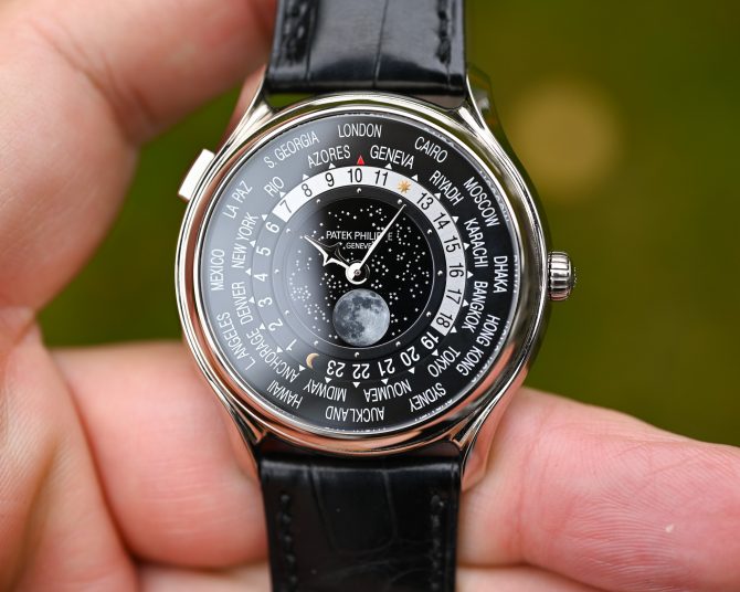 Patek Philippe 5575G – Weltzeit Mondphase (175th Anniversary Edition) – Bild 17