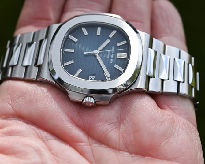 Patek Philippe Nautilus 5711/1A-010 aus 2012 im sehr guten Zustand – Bild 10
