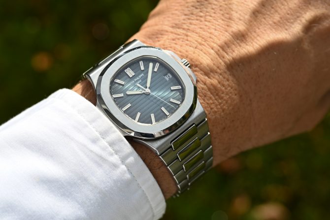 Patek Philippe Nautilus 5711/1A-010 aus 2012 im sehr guten Zustand – Bild 2