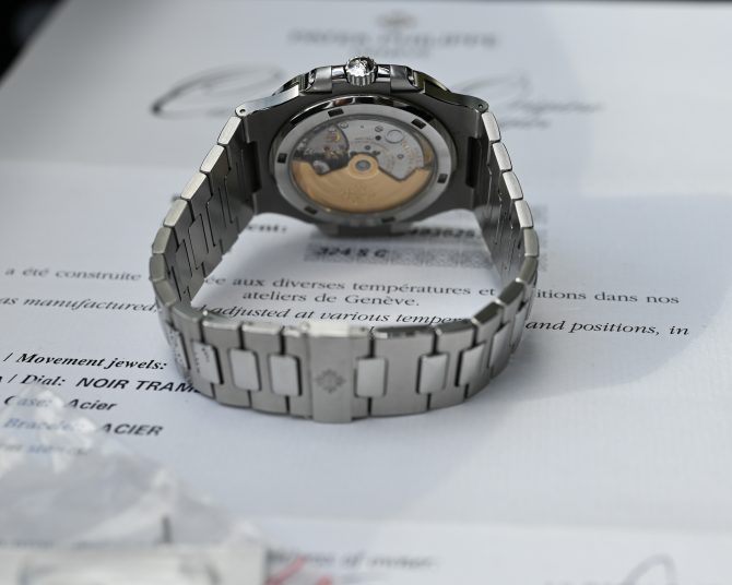 Patek Philippe Nautilus 5711/1A-010 aus 2012 im sehr guten Zustand – Bild 8