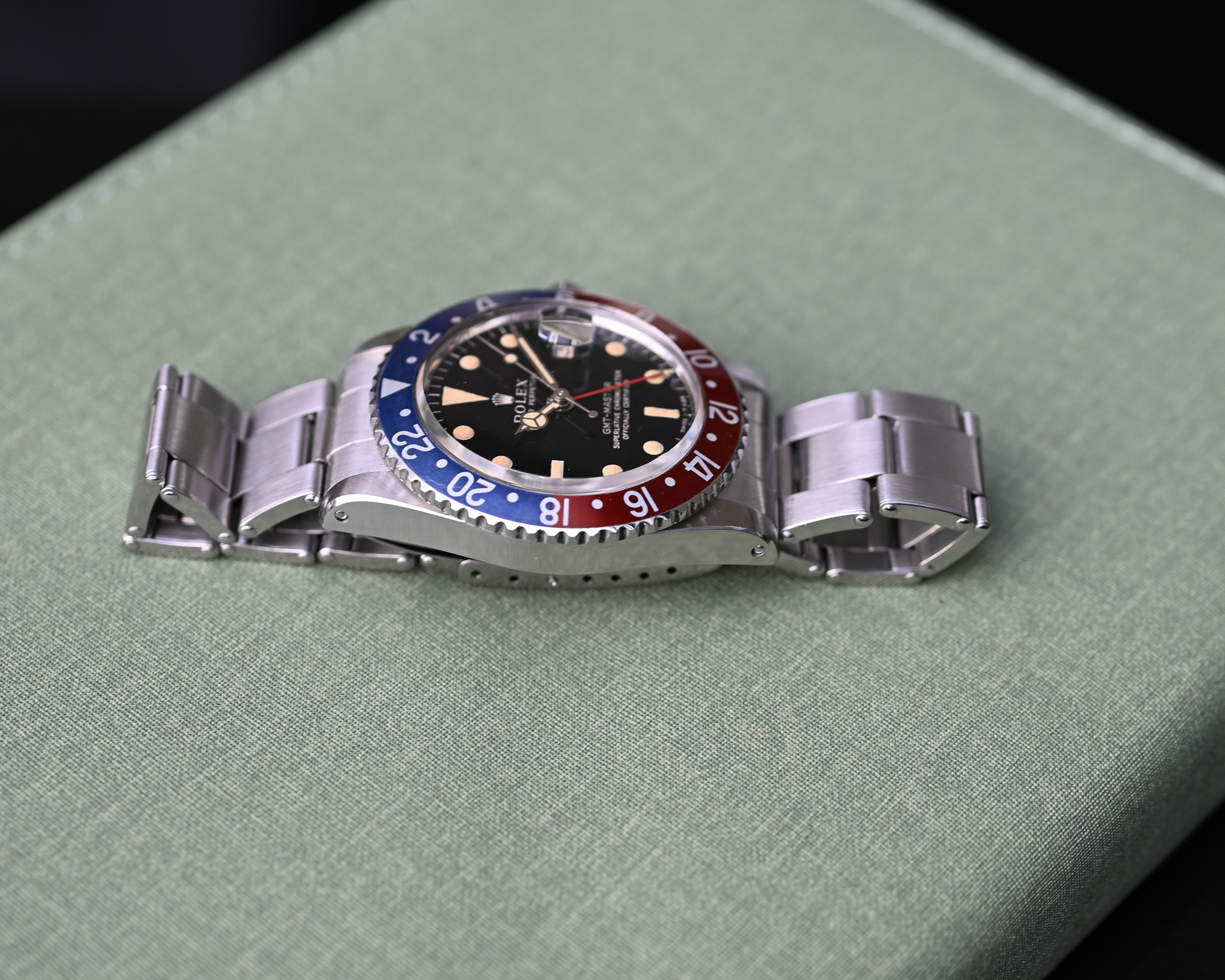 Rolex GMT 1675 Broad PCG - Gilt mit Fullgloss Zifferblatt und Traumpatina – Bild 10