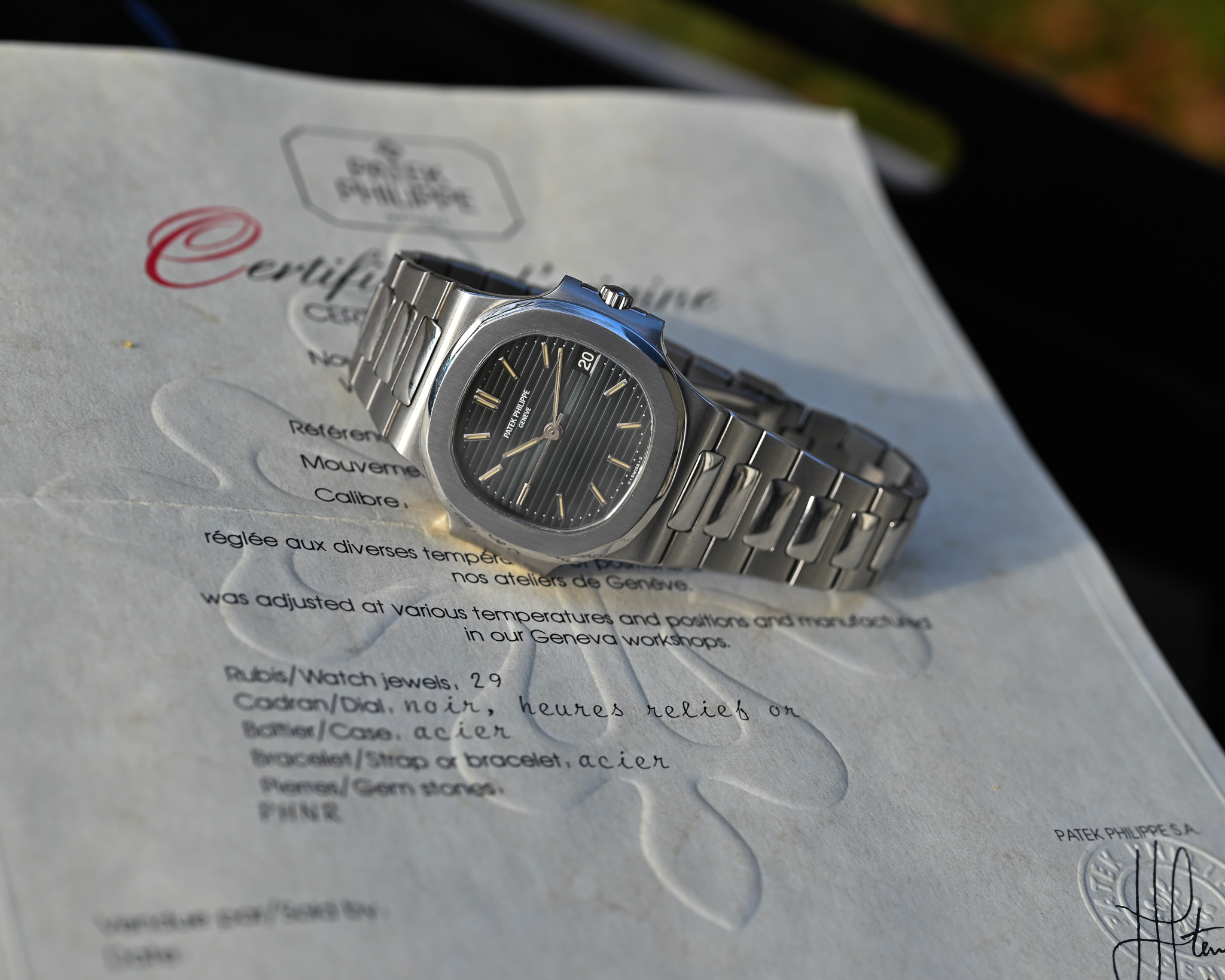 Patek Philippe Nautilus 3800/1A-001 mit Papieren im perfekten Zustand – Bild 17