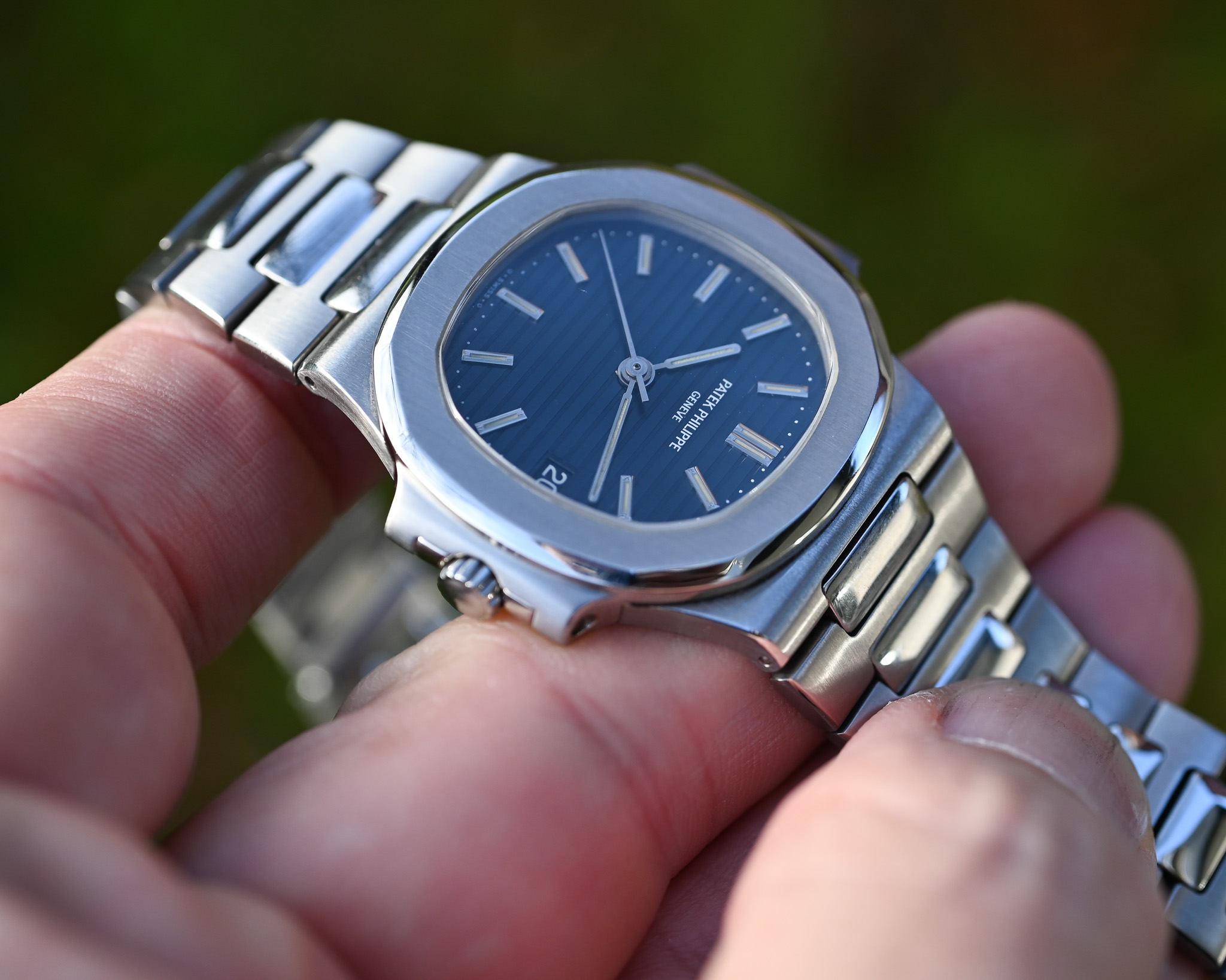 Patek Philippe Nautilus 3800/1A-001 mit Papieren im perfekten Zustand – Bild 5