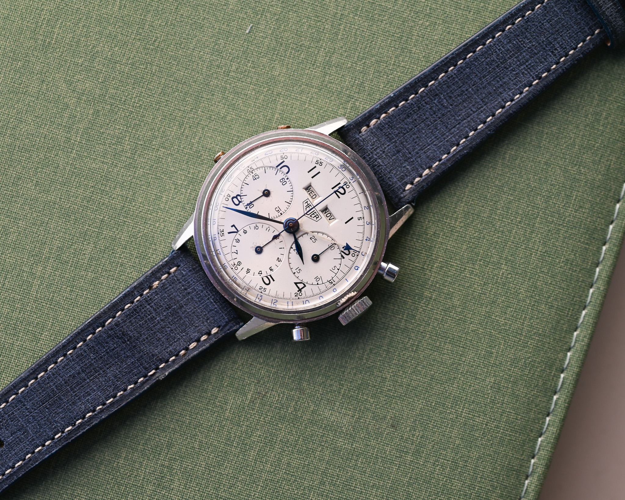 Heuer „Pre-Carrera“ Triple Kalender – Valjoux 72c | Oversized 38 mm | 1950er Jahre – Bild 12
