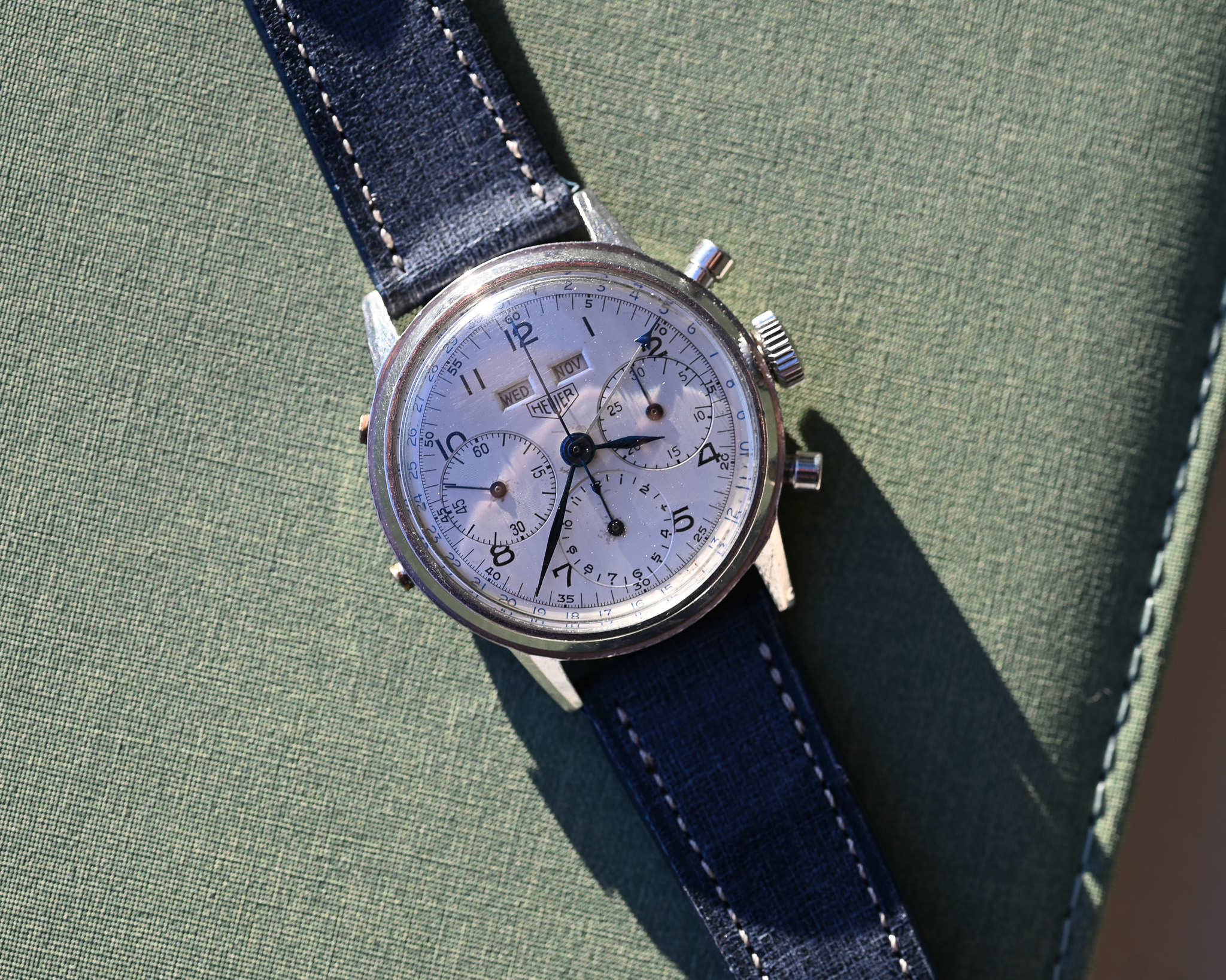 Heuer „Pre-Carrera“ Triple Kalender – Valjoux 72c | Oversized 38 mm | 1950er Jahre – Bild 7