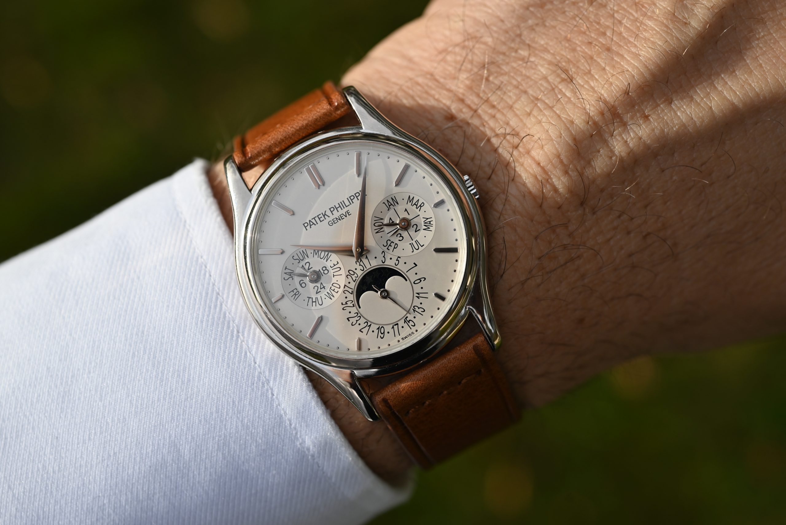 Patek Philippe Ewiger Kalender 5140G – Bild 2