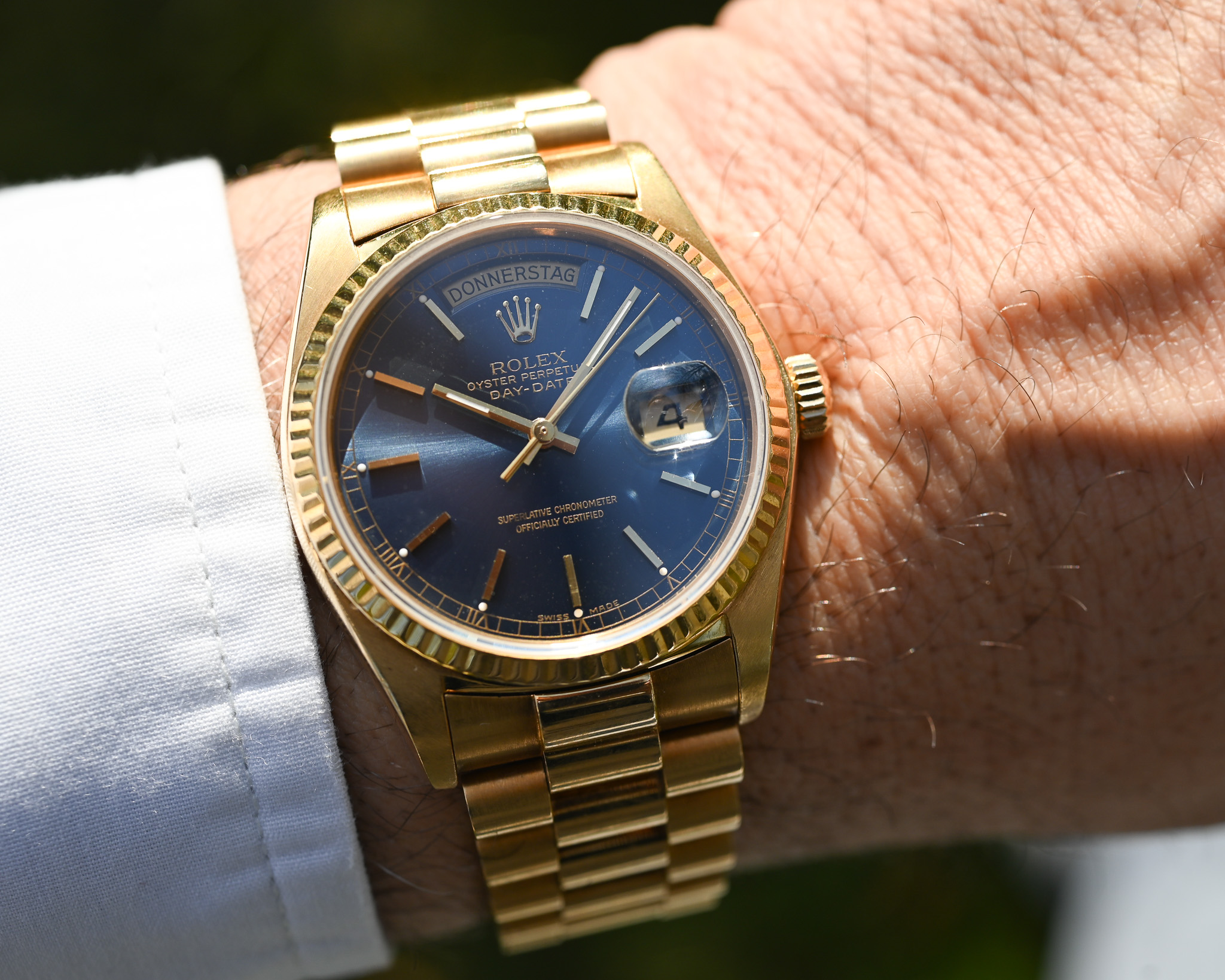 Rolex Day-Date Gelbgold 18038 "Cobalt Royal" mit Box und Papieren