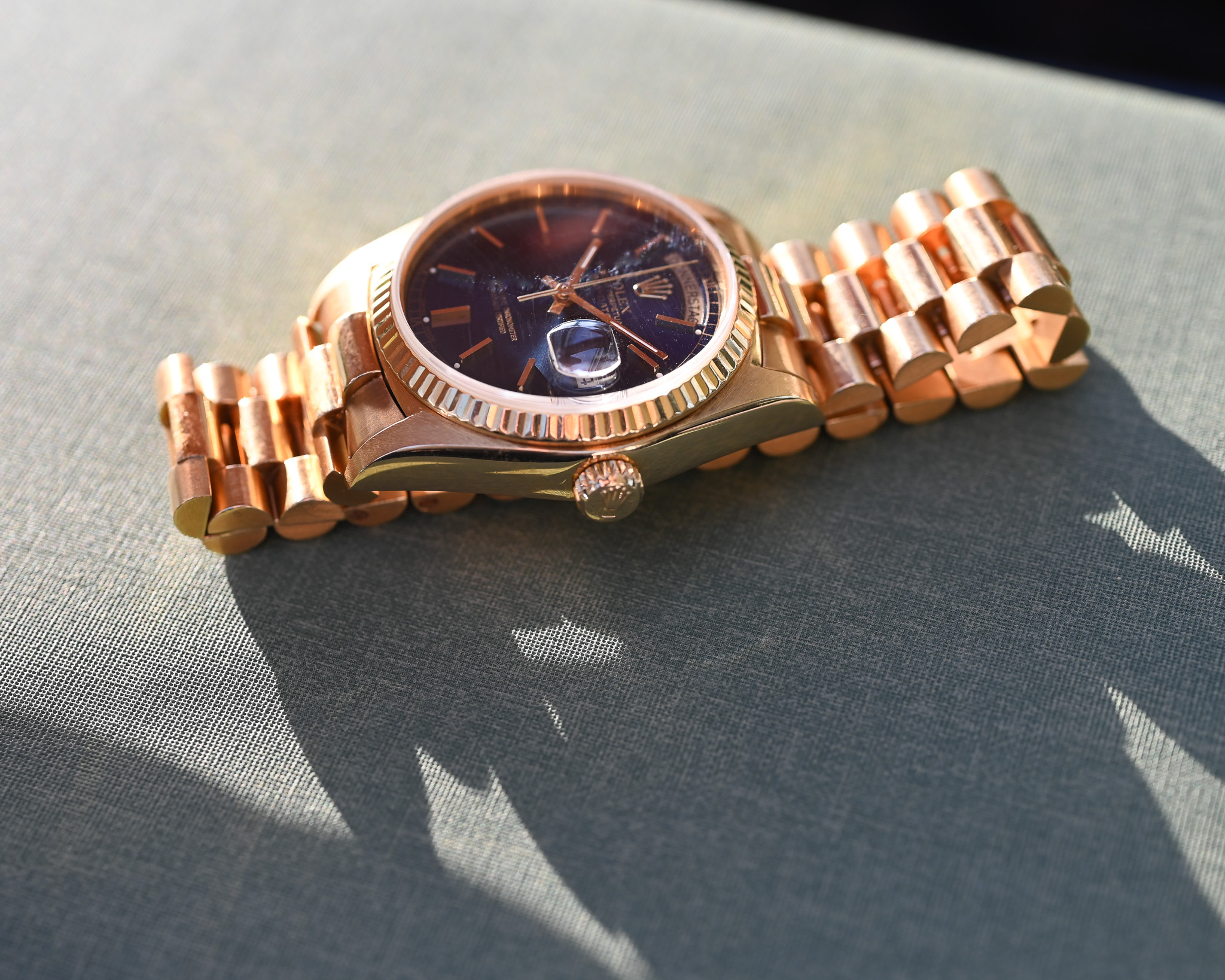 Rolex Day-Date Gelbgold 18038 "Cobalt Royal" mit Box und Papieren – Bild 10