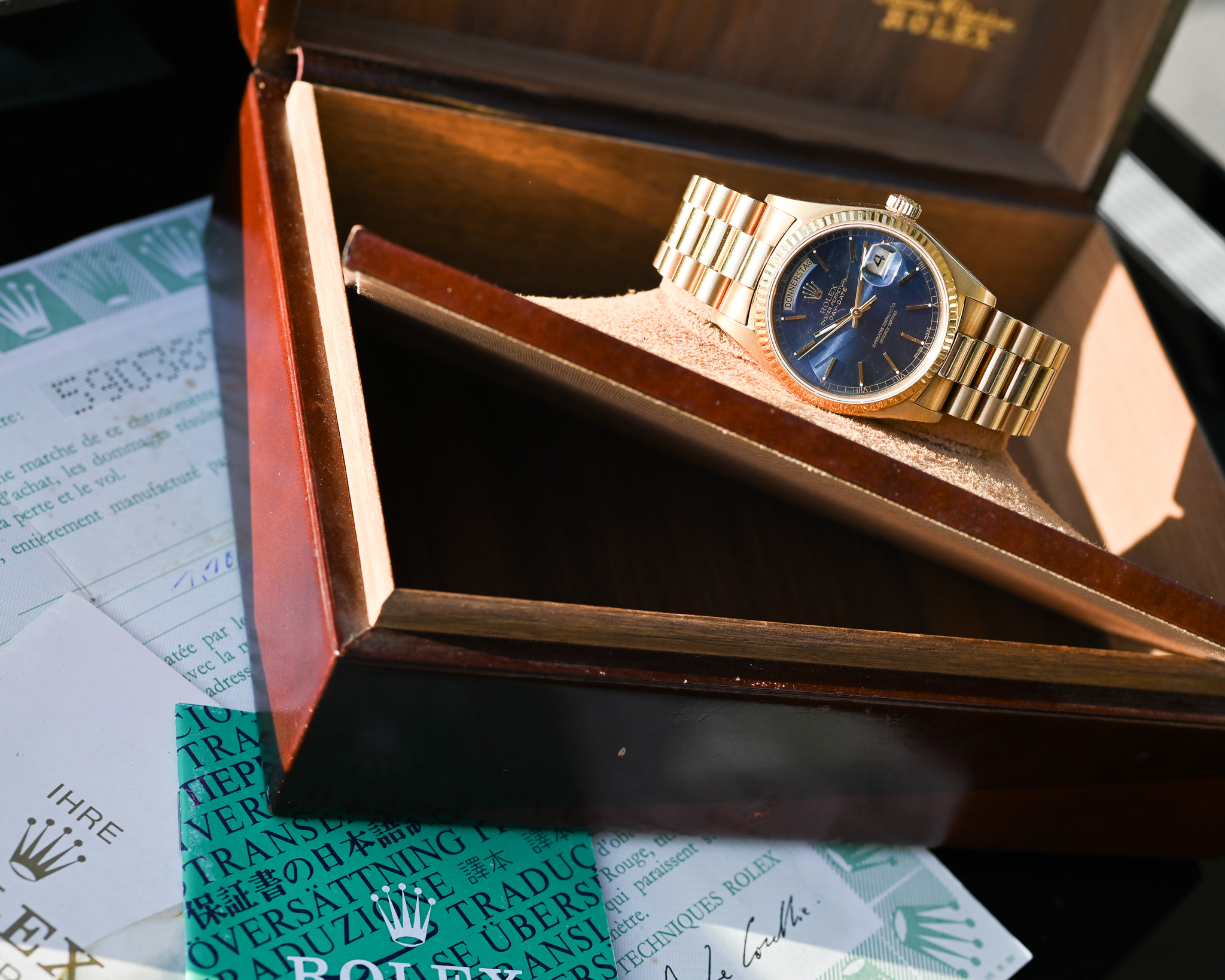 Rolex Day-Date Gelbgold 18038 "Cobalt Royal" mit Box und Papieren – Bild 2