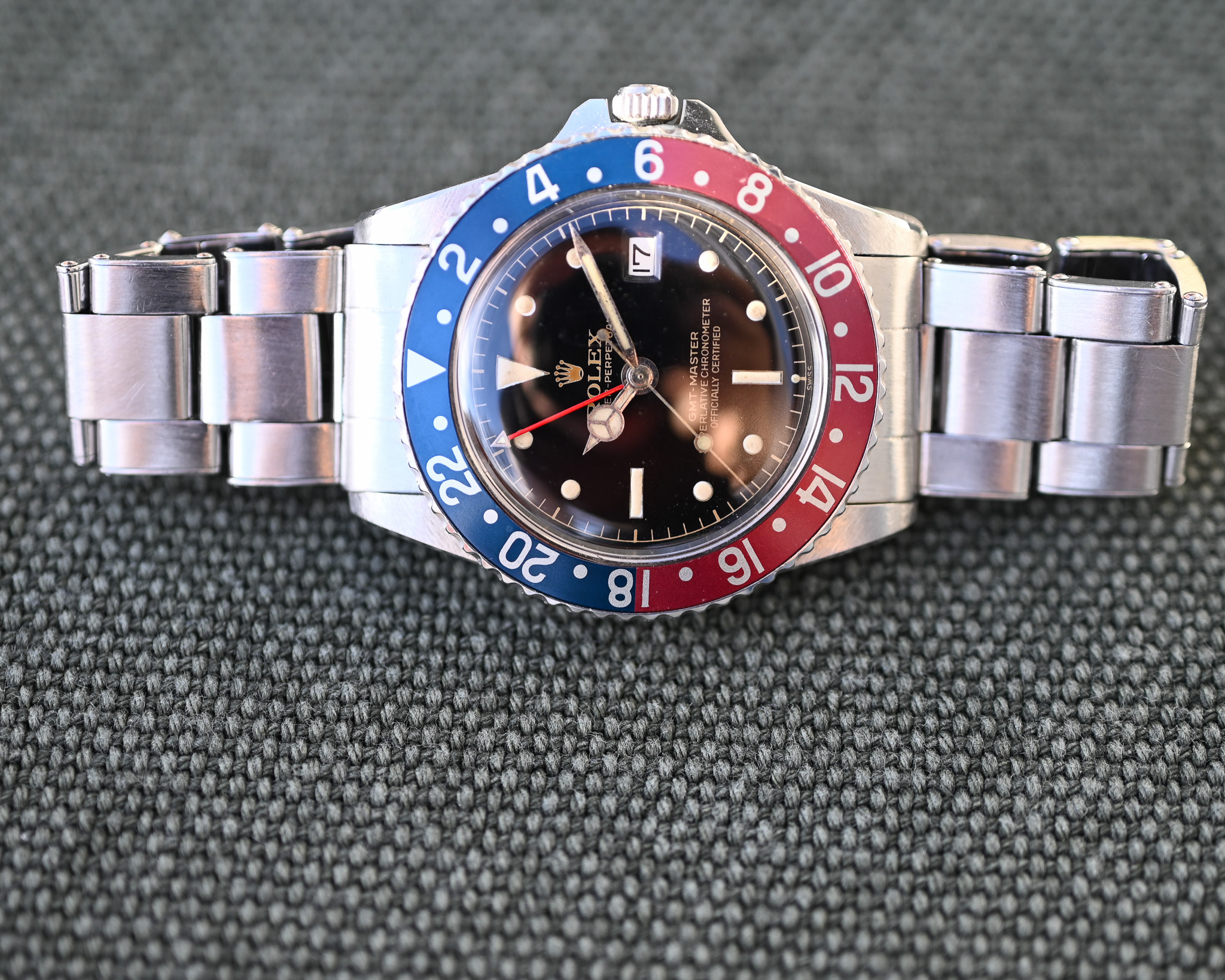 Rolex GMT-Master 1675 – Pointed Crown Guards / Gilt Chapter-Ring-Dial Perfekter Zustand ! – Bild 10