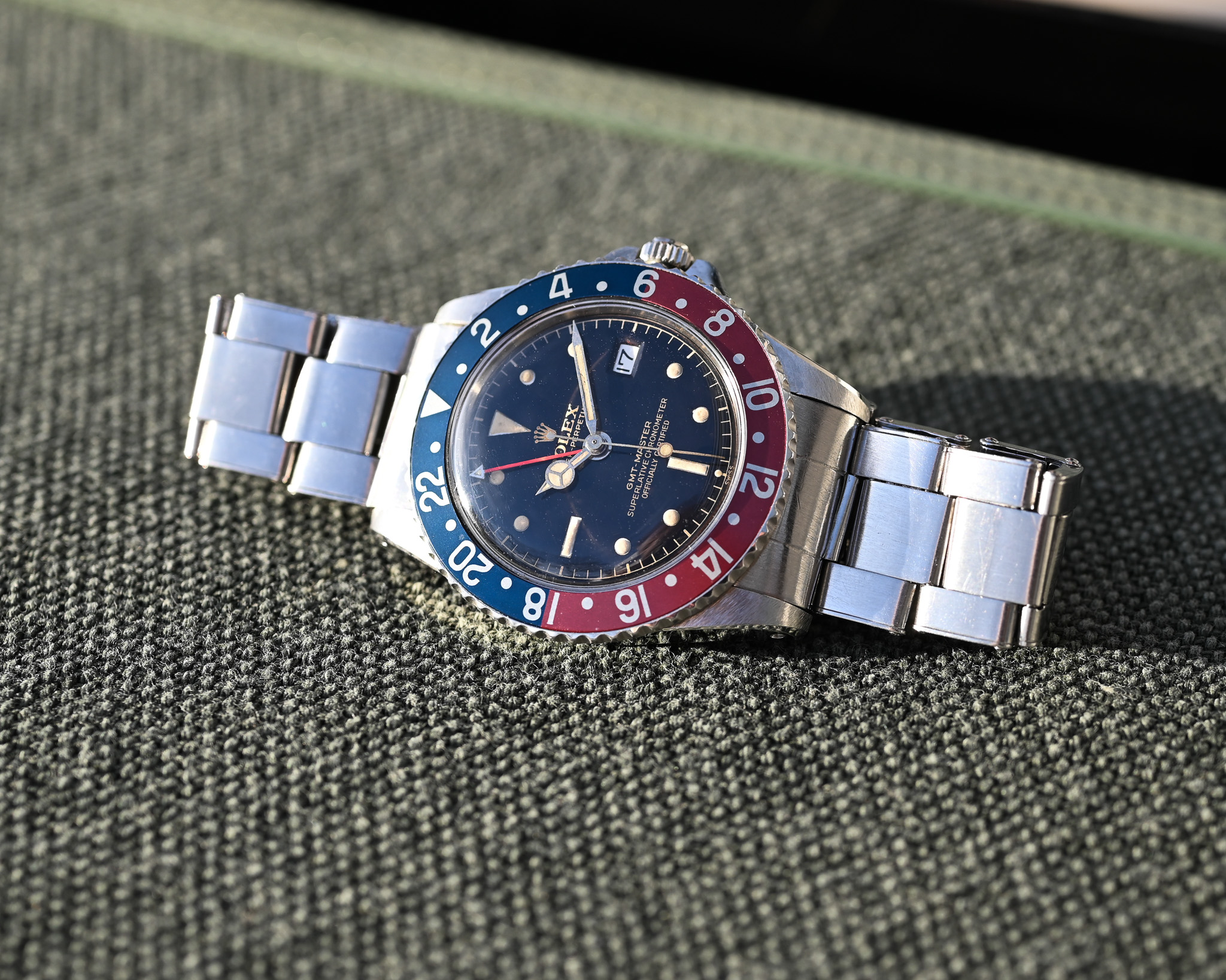 Rolex GMT-Master 1675 – Pointed Crown Guards / Gilt Chapter-Ring-Dial Perfekter Zustand ! – Bild 9