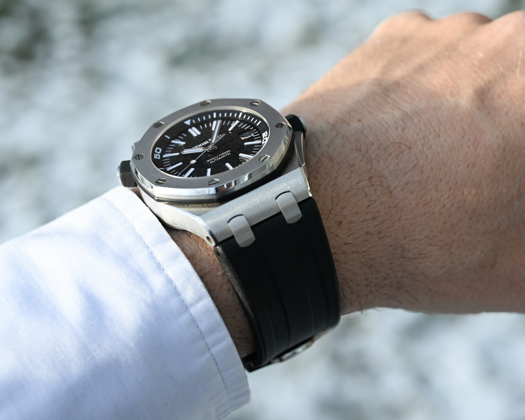 Audemars Piguet Royal Oak Offshore Referenz 15710ST.OO.A002CA.01 mit Box und Papieren – Bild 7