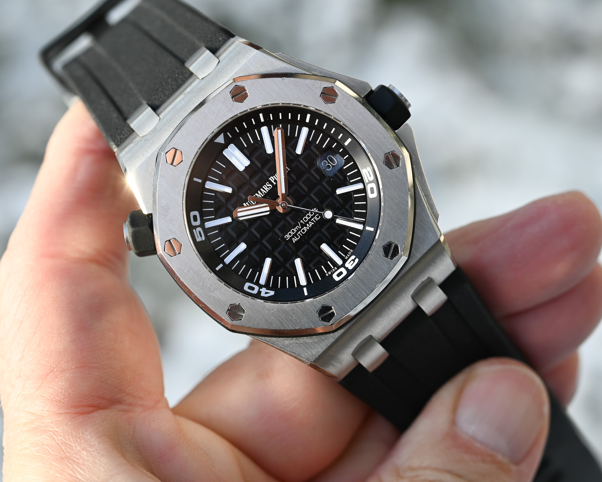 Audemars Piguet Royal Oak Offshore Referenz 15710ST.OO.A002CA.01 mit Box und Papieren – Bild 8