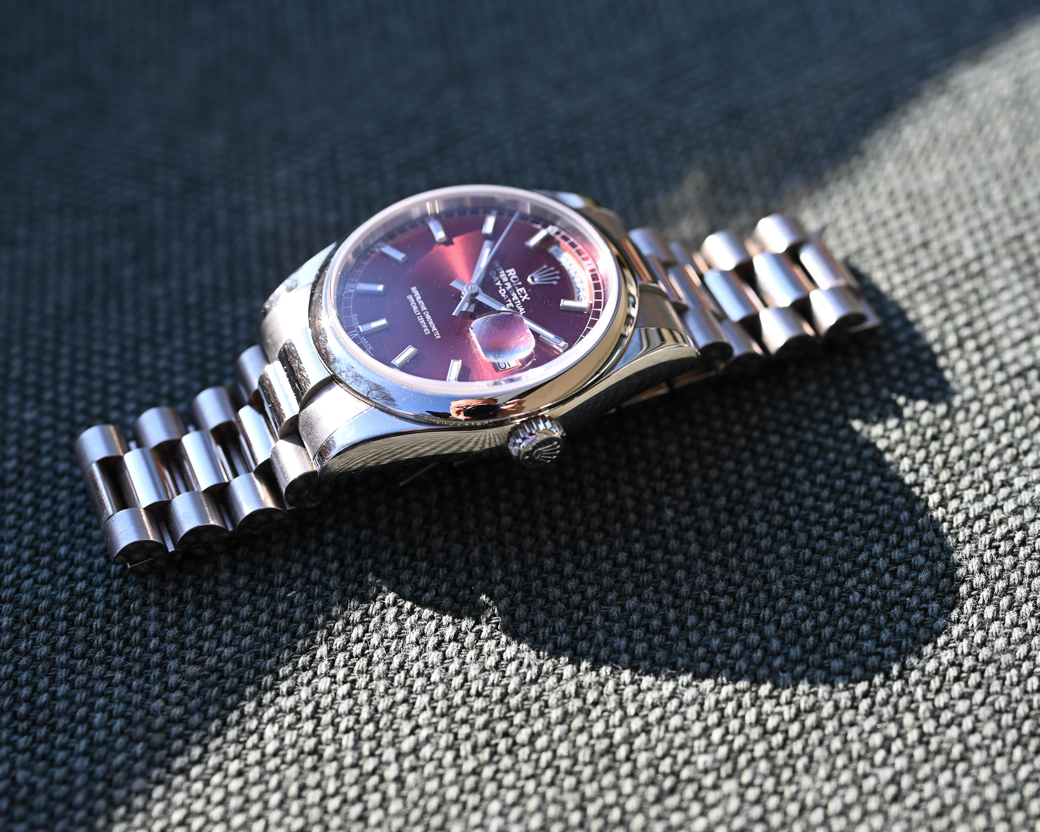 Rolex Day-Date Ref. 118209 Weißgold – seltenes „Cherry Dial“ – Fullset – Service 2022 – Bild 14