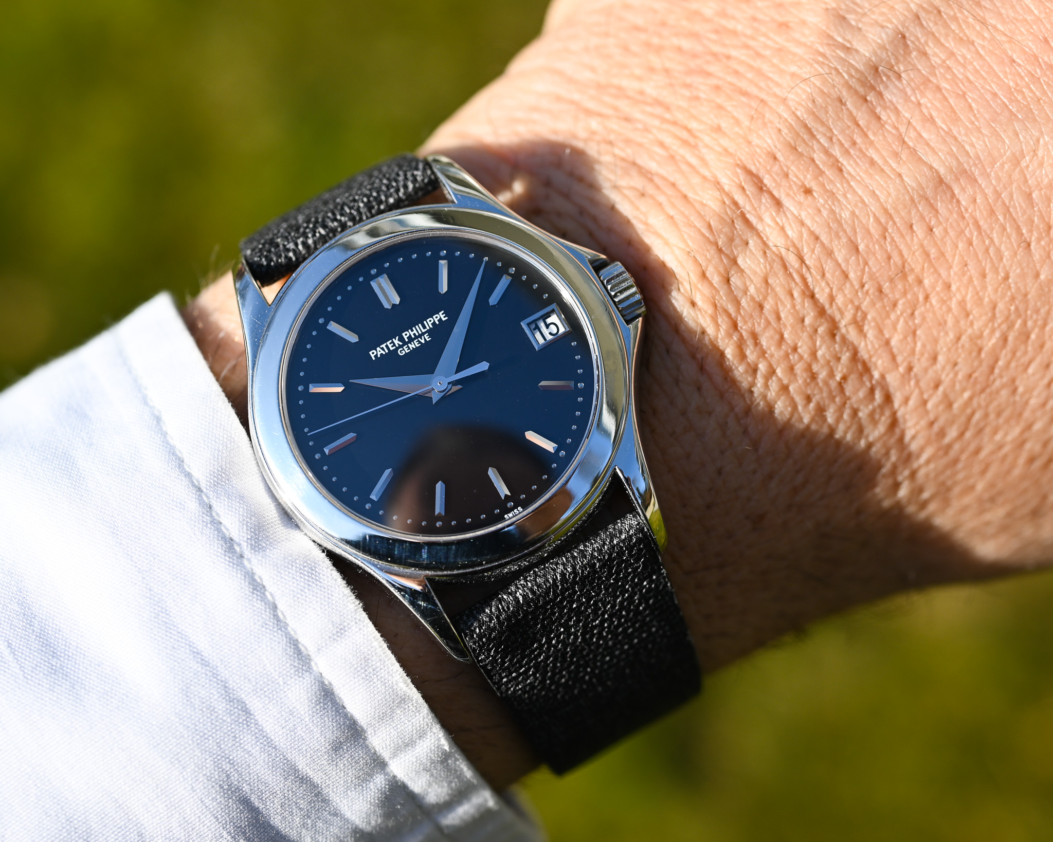 Patek Philippe Calatrava 5107P – Fullset | Frisch revisioniert | Seltene Platin-Ausführung