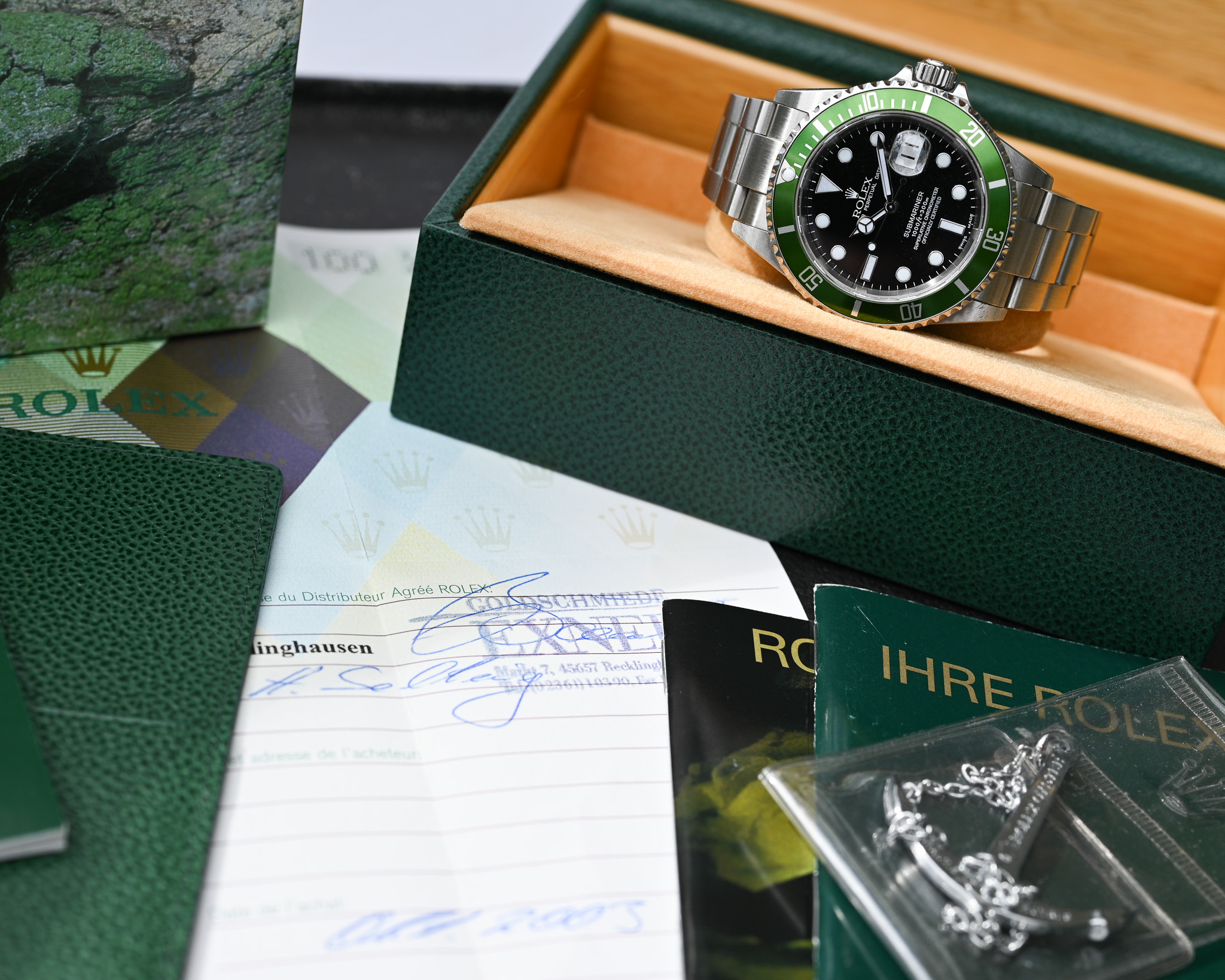 Rolex Submariner Date „Kermit“ Ref. 16610LV – Y-Serie (2003) – Unpoliert – Full Set – Bild 3