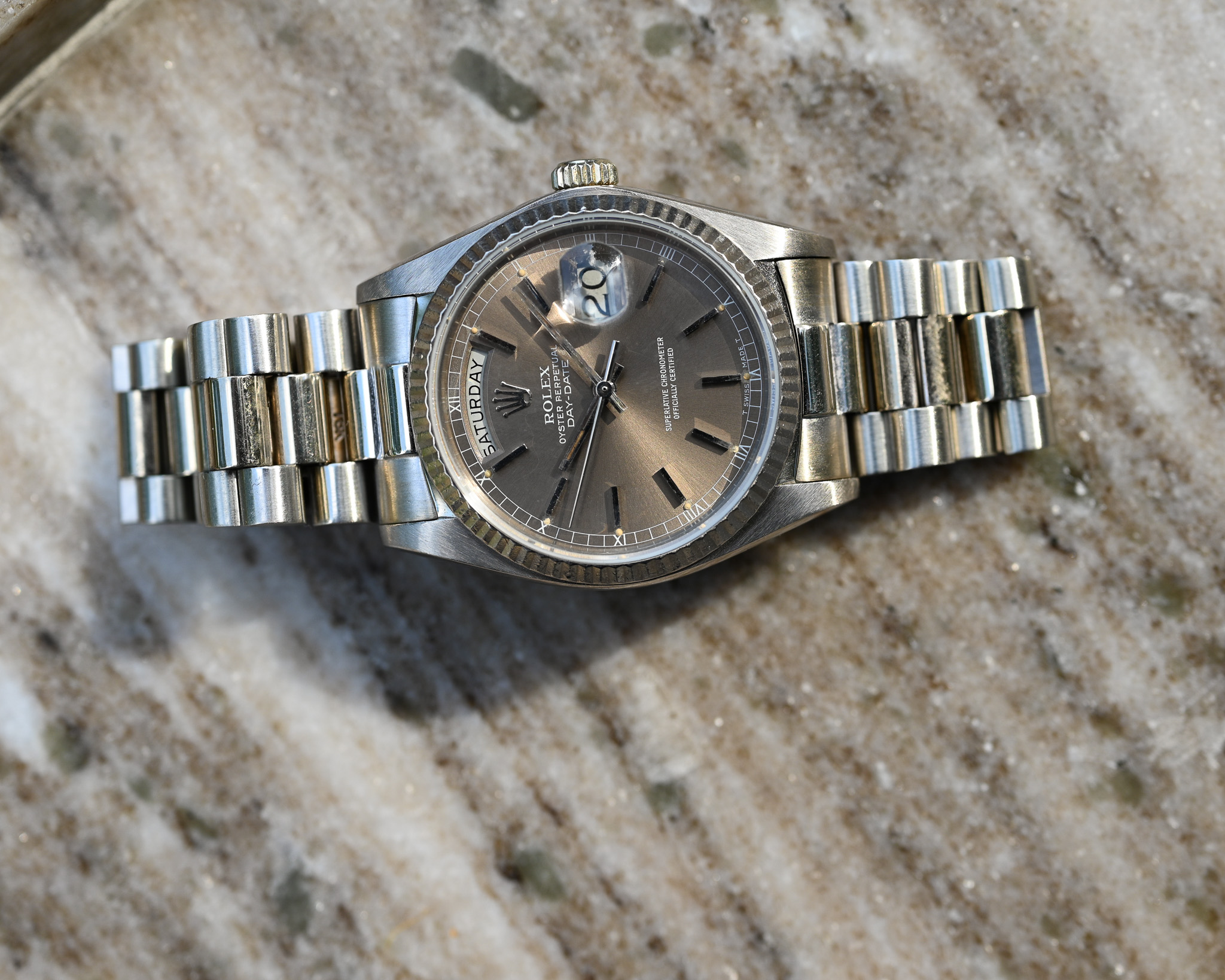 Rolex Day-Date Ref. 18039 „Taupe Dial“ – Dezente Eleganz in Weißgold – Bild 4