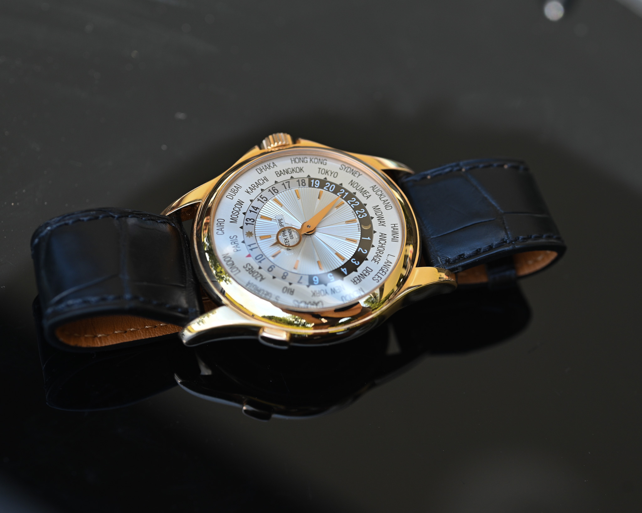 Patek Philippe World Time 5130R-001 – Weltzeit in ihrer schönsten Form – Bild 11