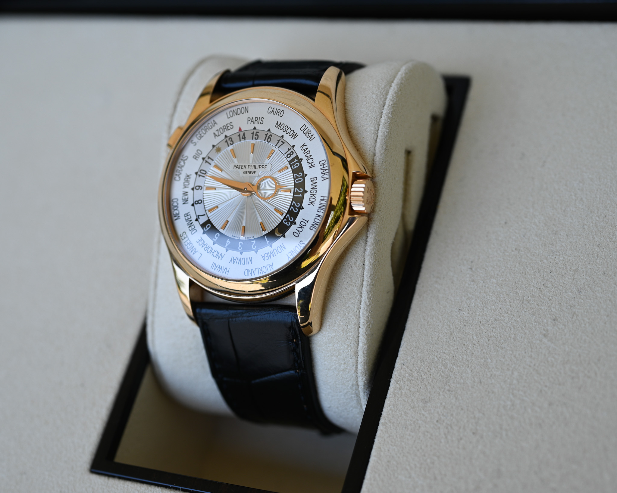 Patek Philippe World Time 5130R-001 – Weltzeit in ihrer schönsten Form – Bild 7
