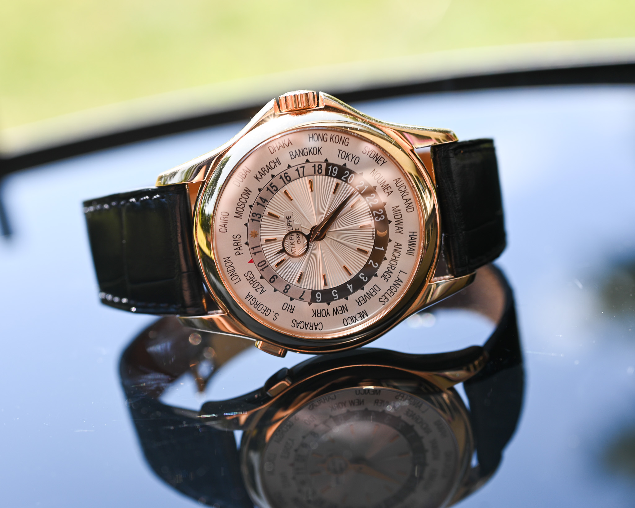 Patek Philippe World Time 5130R-001 – Weltzeit in ihrer schönsten Form – Bild 9