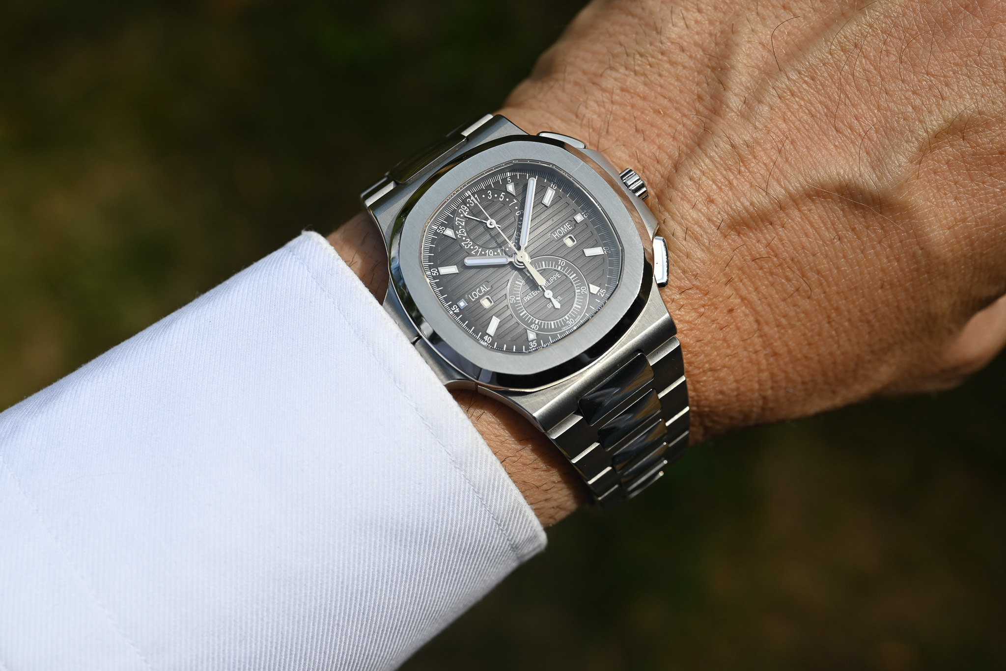 Patek Philippe Nautilus Ref. 5990/1A-001 – Die Ikone für Weltreisende