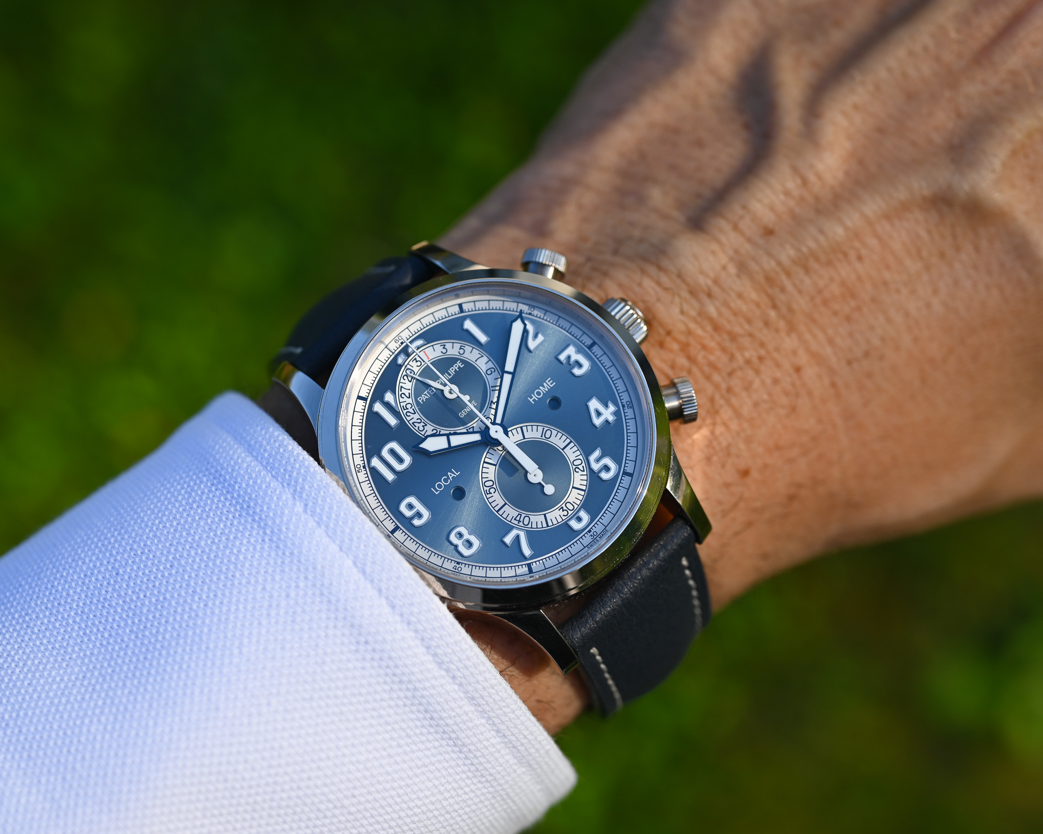 Patek Philippe 5924G-001 – Calatrava Pilot Travel Time Chronograph – Bild 14